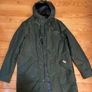 HUNTER Men’s Dark Green Rain Jacket
